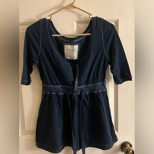 Navy Blue Abercrombie and Fitch 3/4 Sleeve Short Tie Waist V-Neck L LARGE Blouse